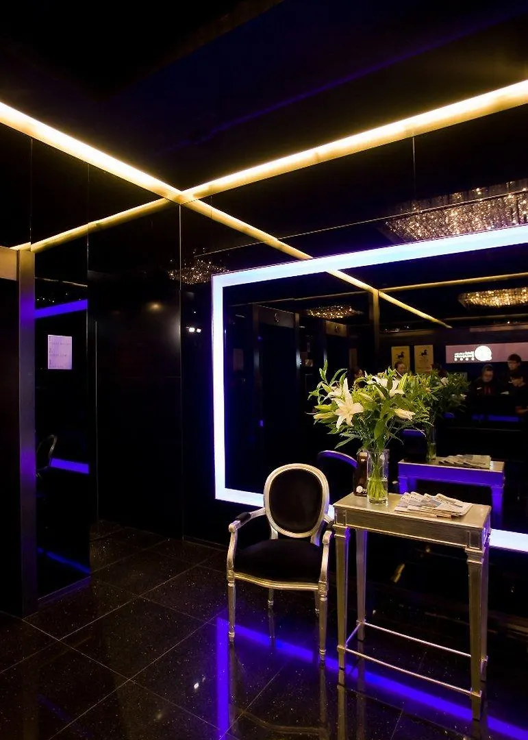 Hotel Bonaparte By Rhombus Hongkong