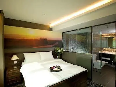 Hotel Bonaparte By Rhombus Hongkong 3*,